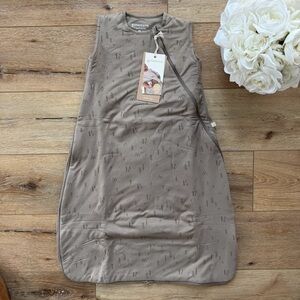 NWT Gunamuna 1.0Tog 9-18m Sleepsack in National Parks print